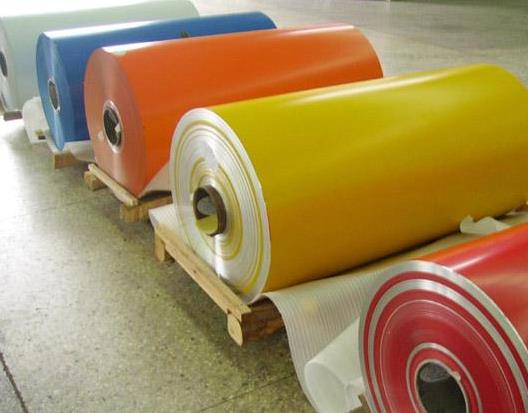 �ʾ���WD��ɫ��